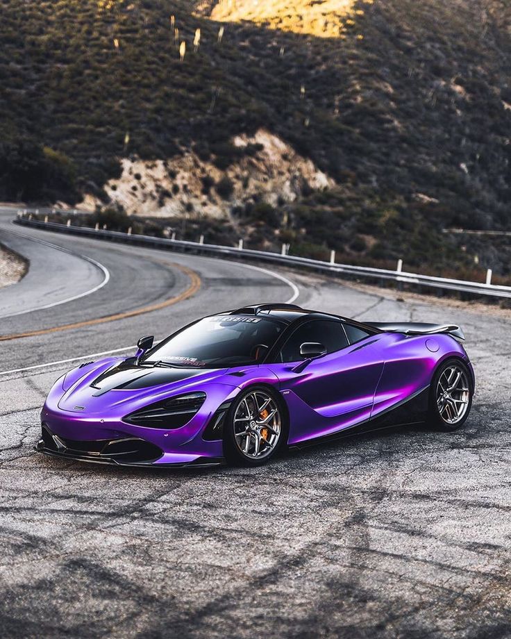Supercarro Británico